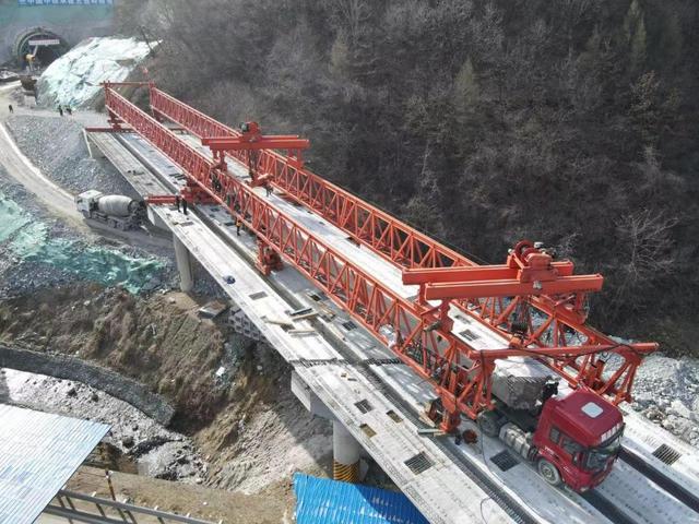 吉林省三条在建高速复工